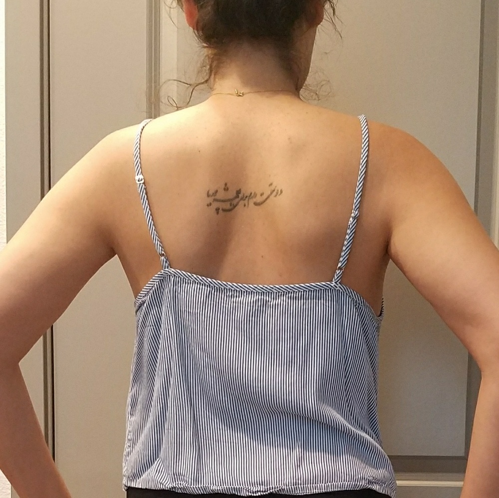 Top - Picture 2 of 3
